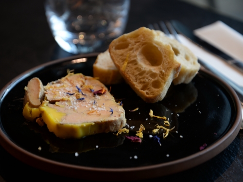 foie gras mi-cuit au cognac de laurène marmousez,cheffe du restaurant amici à lesquin,foie gras mi-cuit au cognac,laurène marmousez,restaurant amici,la cocotte,la voix du nord