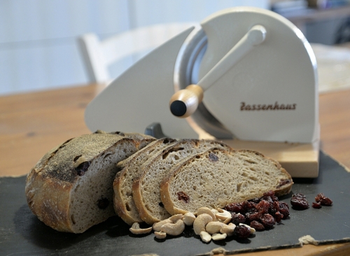 pain au levain, cajou et cranberries,la cocotte,la voix du nord